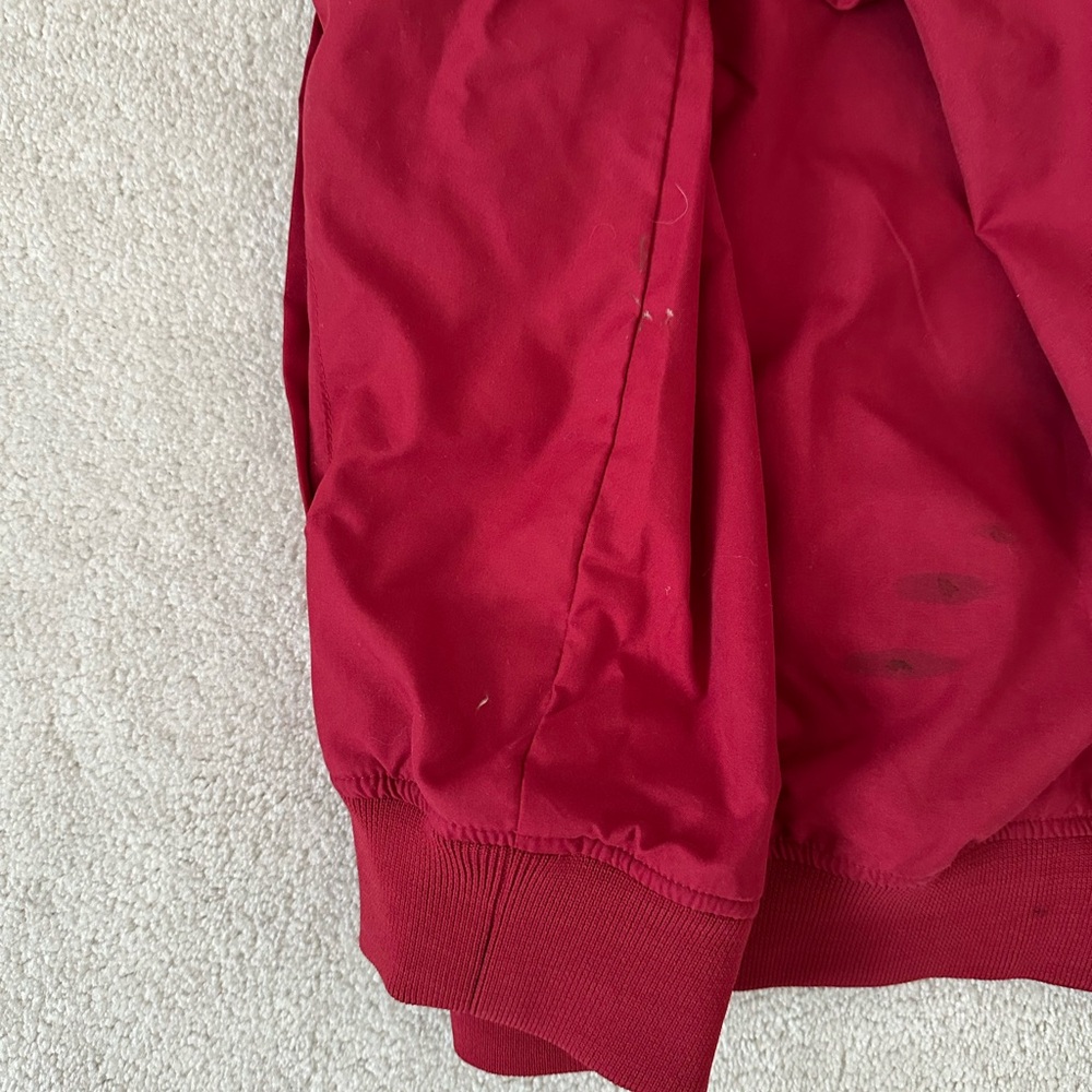 Pro Player Red V-Neck Sweater - Picture 5 of 9